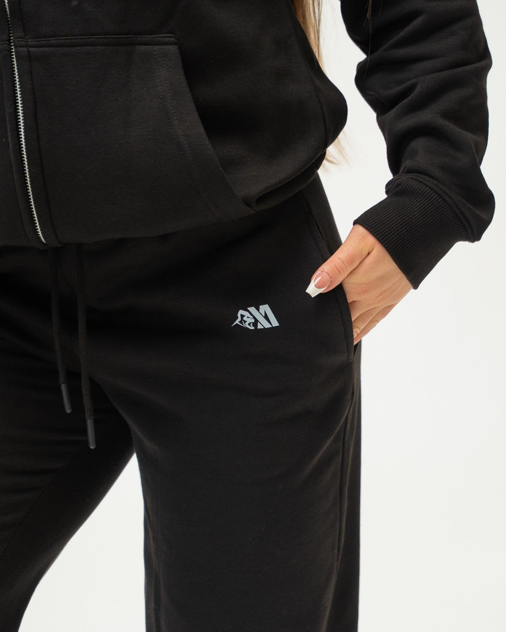 XAPE Core Logo Joggers - Black