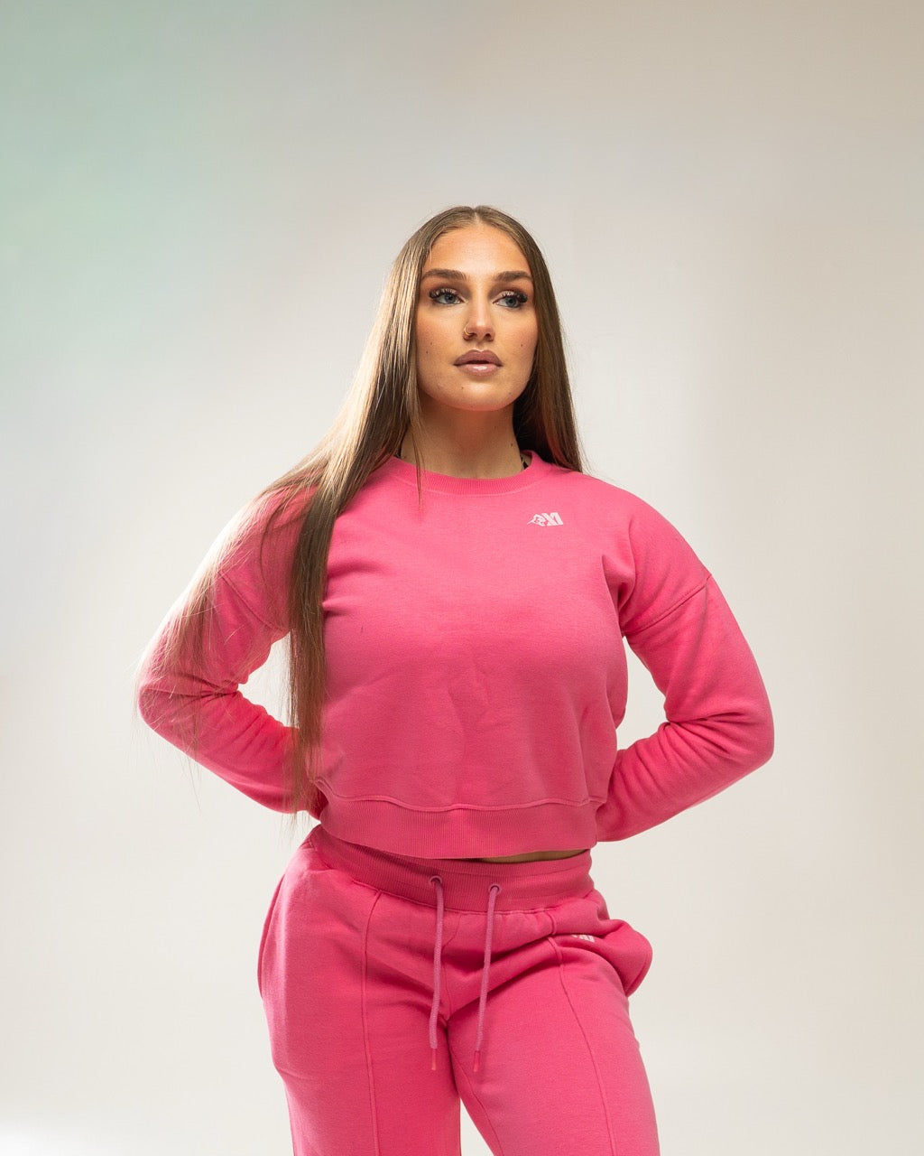 XAPE Core Logo Cropped Sweatshirt - Dusty Pink
