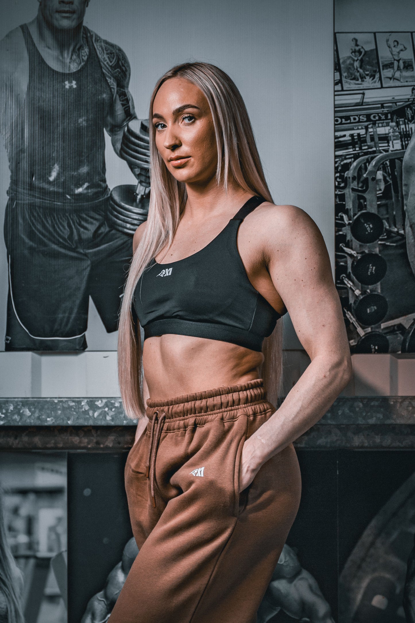 XA Women's Core Logo Impact Sports Bra - Olive Green